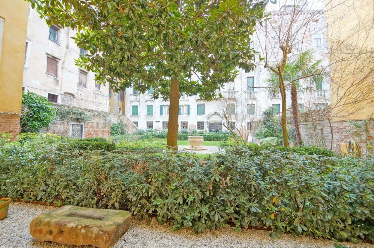 Dolcevita Apartments N 386 Velence Kültér fotó